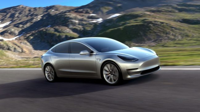 Tesla Model 3 (b)